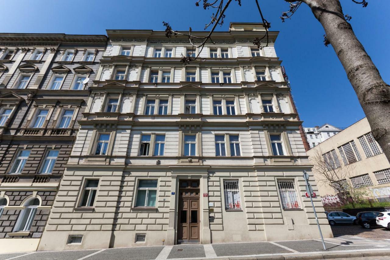Jt's Benatska Str. Apartament *