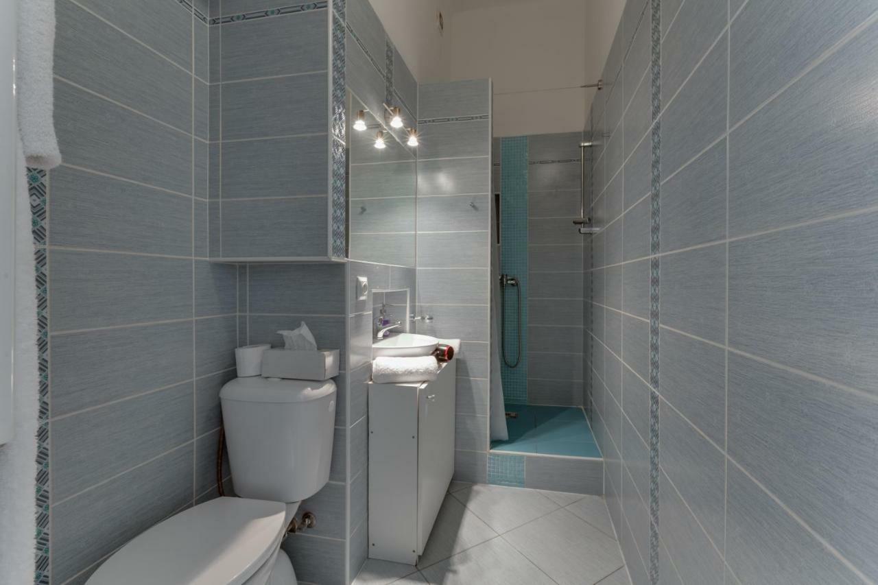 Jt's Benatska Str. Apartament *
